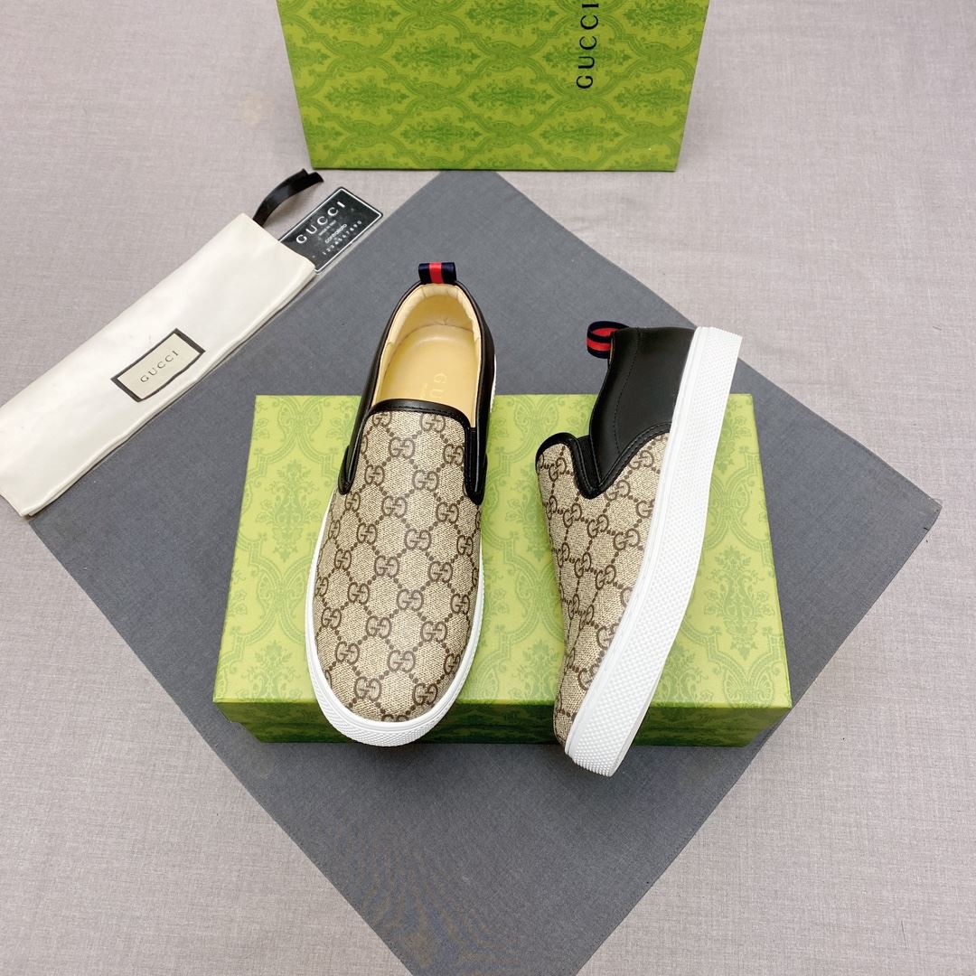 Gucci Low Shoes